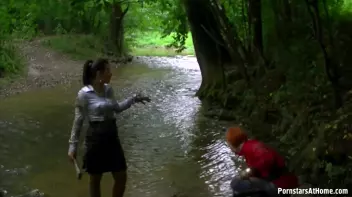 Welcome To The Mud Hole Screencap 50 on sinx.preview.netperv.com