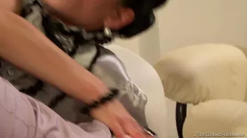 Drowning Her Problems In Piss Screencap 86 on sinx.preview.netperv.com