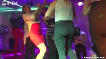 Party Hardcore Gone Crazy Vol. 43 Part 5 - Cam 2 Screencap 84 on sinx.preview.netperv.com