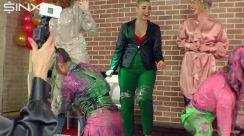 Teammates Cover Each Other In Plaster And Goo Screencap 60 on sinx.preview.netperv.com