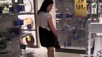 Properly Testing Out The Merchandise Screencap 15 on sinx.preview.netperv.com