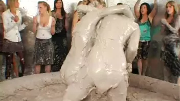 Crazy-Ass Messy Cat Fighting Vixens Screencap 38 on sinx.preview.netperv.com