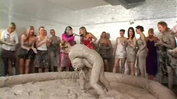 Crazy-Ass Messy Cat Fighting Vixens Screencap 51 on sinx.preview.netperv.com