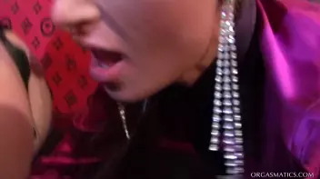 Love Swings and Fuck Machines Screencap 54 on sinx.preview.netperv.com