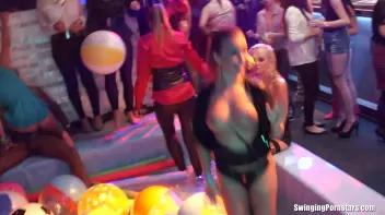 Summer Jam Bang Part 3 - Lesbo Cam Screencap 85 on sinx.preview.netperv.com