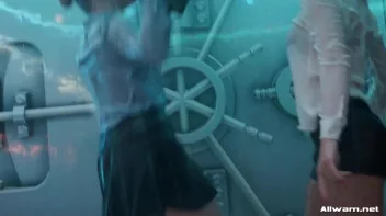 Bloused And Doused Screencap 13 on sinx.preview.netperv.com