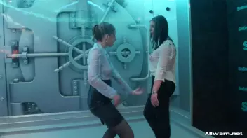 Bloused And Doused Screencap 44 on sinx.preview.netperv.com