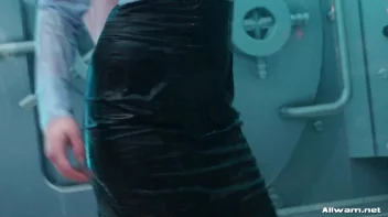 Bloused And Doused Screencap 52 on sinx.preview.netperv.com