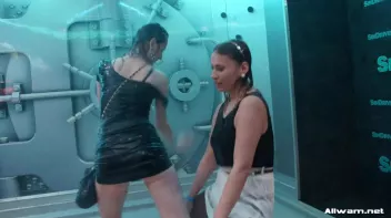 Bloused And Doused Screencap 83 on sinx.preview.netperv.com