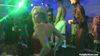 Party Hardcore Gone Crazy Vol. 32 Part 6 - Cam 1 Screencap 45 on sinx.preview.netperv.com