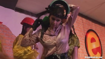 Hard Hat Hos Part 4 - Cam 4 Screencap 50 on sinx.preview.netperv.com