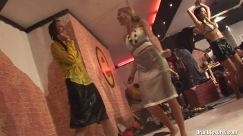 Hard Hat Hos Part 4 - Cam 4 Screencap 28 on sinx.preview.netperv.com