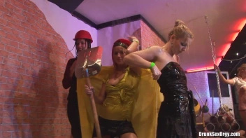 Hard Hat Hos Part 4 - Cam 4 Screencap 47 on sinx.preview.netperv.com