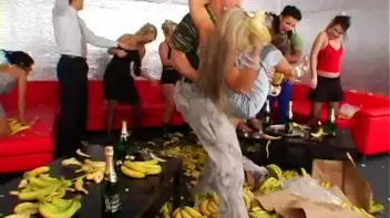 Banana Bangers Part 1 Screencap 20 on sinx.preview.netperv.com