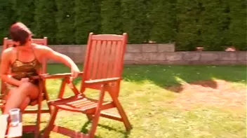 Sticky, Messy Egg Fight Screencap 9 on sinx.preview.netperv.com