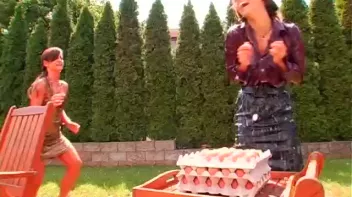 Sticky, Messy Egg Fight Screencap 36 on sinx.preview.netperv.com