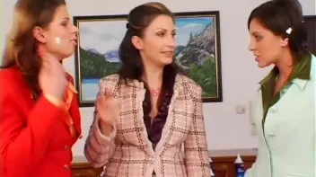 Messy Whipped Topping Bake Off! Screencap 15 on sinx.preview.netperv.com