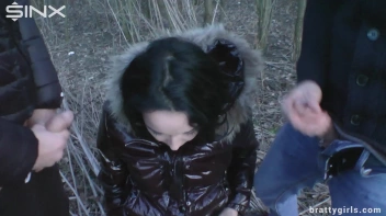 Deepthroating And Dual Dick Sucking Queen Screencap 57 on sinx.preview.netperv.com