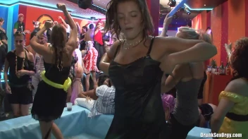 Bikini Beach Balls Part 2 - Cam 2 Screencap 80 on sinx.preview.netperv.com