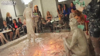 Muddy Wrestling: Raging Regina vs.The Cinnamon Buns Screencap 64 on sinx.preview.netperv.com