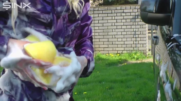 Wet & Messy Car Washing For Playful Blonde Screencap 24 on sinx.preview.netperv.com