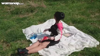 Creamy Catfight Picnic Screencap 1 on sinx.preview.netperv.com