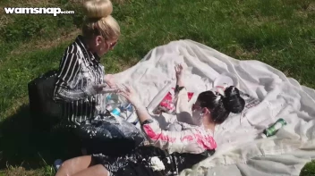 Creamy Catfight Picnic Screencap 22 on sinx.preview.netperv.com