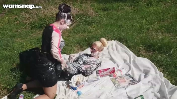 Creamy Catfight Picnic Screencap 24 on sinx.preview.netperv.com