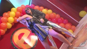 Gash Gamblers Part 4 - Main Edit Screencap 14 on sinx.preview.netperv.com