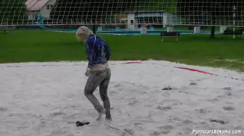 Eurobabes Only Waterpark Screencap 87 on sinx.preview.netperv.com