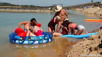 Proudly Public Wetlook Fucking Part 1 Screencap 34 on sinx.preview.netperv.com