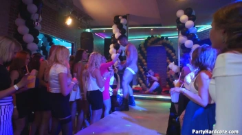 Party Hardcore Gone Crazy Vol. 37 Part 5 - Cam 1 Screencap 13 on sinx.preview.netperv.com