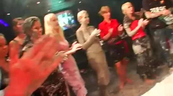 Amazingly Sloppy Messy Smackdown Screencap 57 on sinx.preview.netperv.com