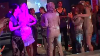 Amazingly Sloppy Messy Smackdown Screencap 1 on sinx.preview.netperv.com