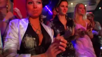 Amazingly Sloppy Messy Smackdown Screencap 13 on sinx.preview.netperv.com