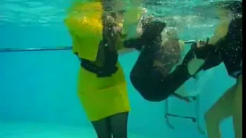 Wet Kitties Screencap 38 on sinx.preview.netperv.com