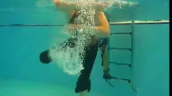 Wet Kitties Screencap 41 on sinx.preview.netperv.com