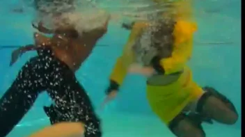 Wet Kitties Screencap 42 on sinx.preview.netperv.com