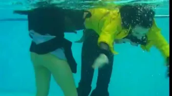 Wet Kitties Screencap 74 on sinx.preview.netperv.com