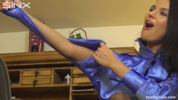 Ripped Blouse Exposes Her Massive Assets Screencap 31 on sinx.preview.netperv.com