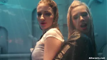 Looking Good In Wetlook Screencap 43 on sinx.preview.netperv.com