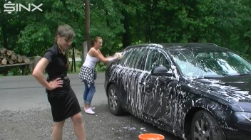 Catfight At The Carwash Screencap 12 on sinx.preview.netperv.com