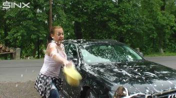 Catfight At The Carwash Screencap 38 on sinx.preview.netperv.com