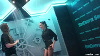 Teasing babes getting dripping wet Screencap 44 on sinx.preview.netperv.com