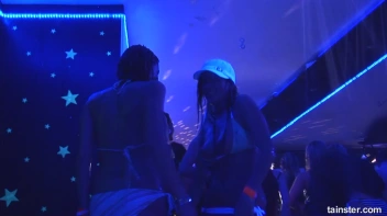 Spring Break Blow-Out Part 4 - Cam 4 Screencap 79 on sinx.preview.netperv.com