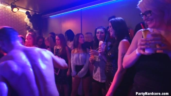 Party Hardcore Gone Crazy Vol. 37 Part 1 - Cam 3 Screencap 60 on sinx.preview.netperv.com
