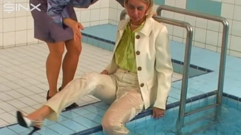 Silky Wet And Messy Fun Screencap 17 on sinx.preview.netperv.com