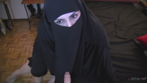 Latest deal - Hijab POV Footjob Game