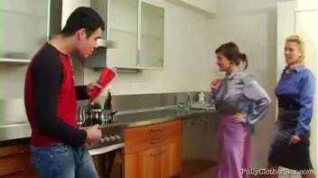 Jizz Dinner And Piss For Dessert! Screencap 3 on sinx.preview.netperv.com