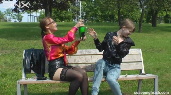 Cuties Drink Champagne Second Hand - Cam 1 Screencap 49 on sinx.preview.netperv.com